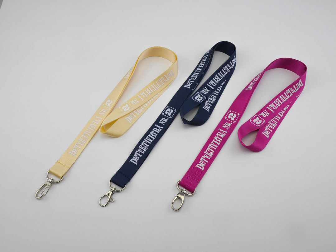 Pulseras de materiales reciclados y sostenibles para identificación y control de acceso