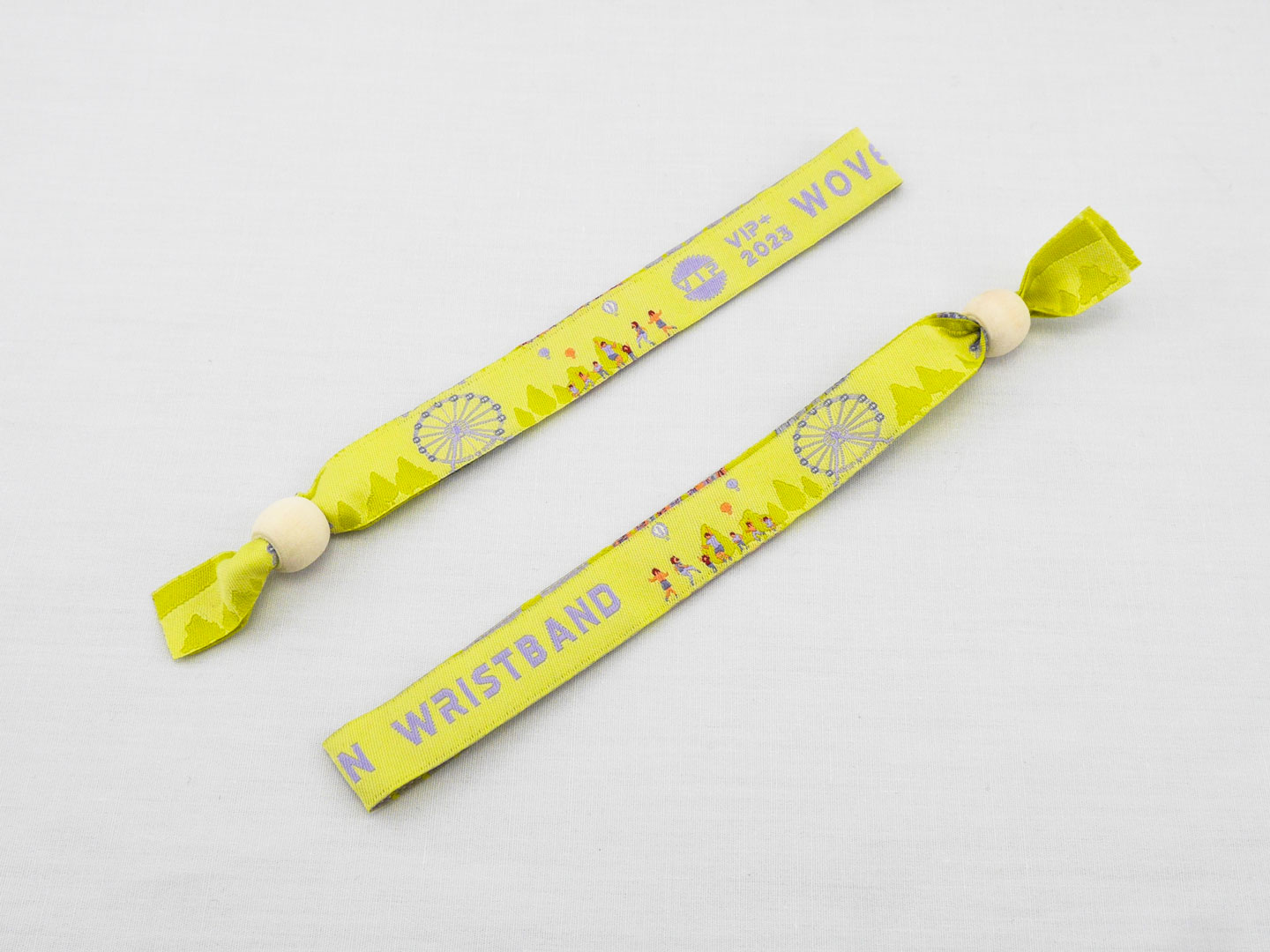 Pulseras de materiales reciclados y sostenibles para identificación y control de acceso